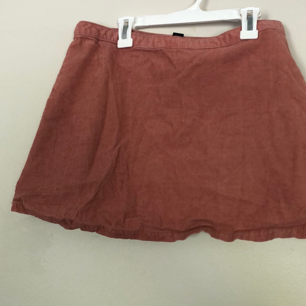 FOREVER 21 Los Angeles pink corduroy skirt